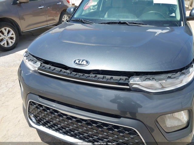 Kia Soul Lx