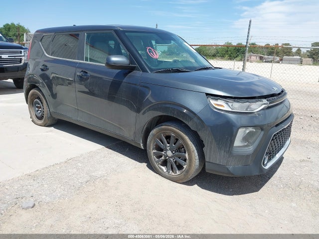 Salvage Kia Soul Image