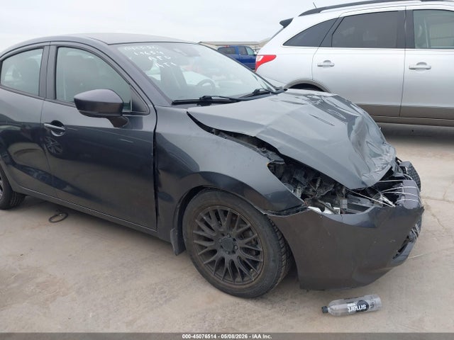 Toyota Yaris Xle