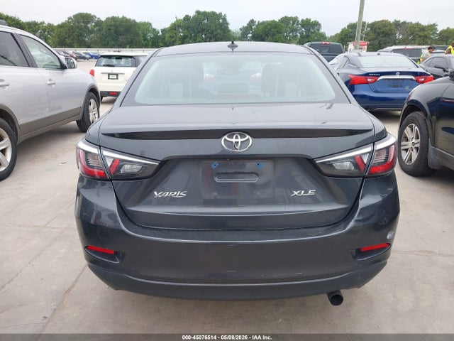Toyota Yaris Xle