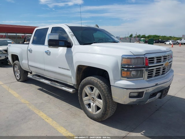 Salvage Chevrolet Silverado 1500 Image