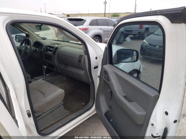 Nissan Frontier Se