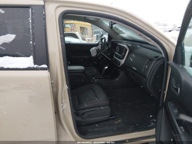 GMC Canyon 4wd  Short Box Elevation