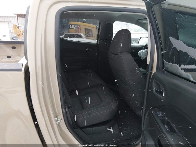 GMC Canyon 4wd  Short Box Elevation