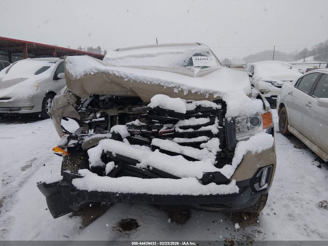 GMC Canyon 4wd  Short Box Elevation