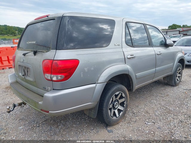 Toyota Sequoia Sr5 V8