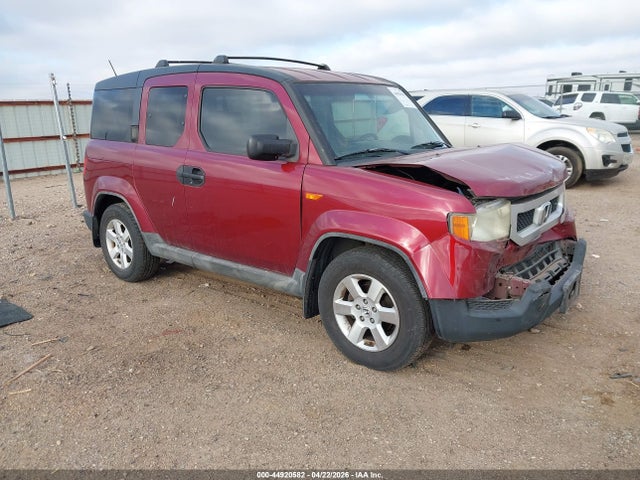 Salvage Honda Element Image