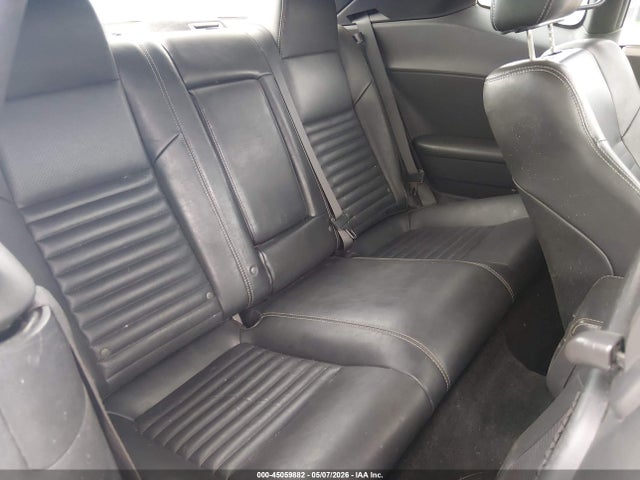 Dodge Challenger Se