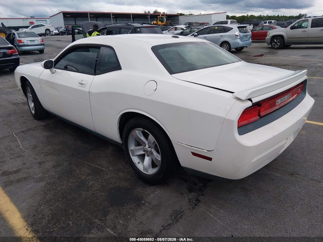 Dodge Challenger Se