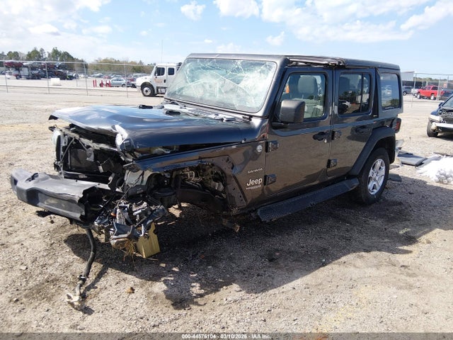 Jeep Wrangler Sahara 4x4