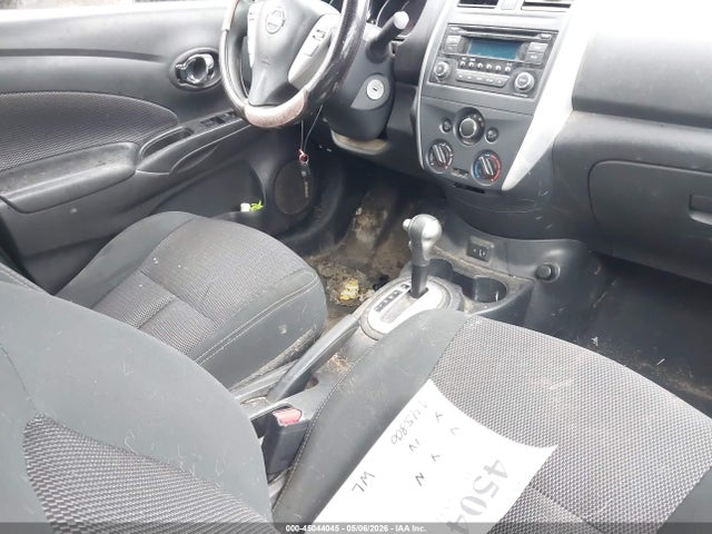 Nissan Versa 1.6 Sv