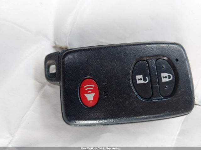 Toyota Prius Three