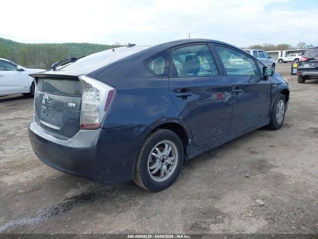 Toyota Prius Three