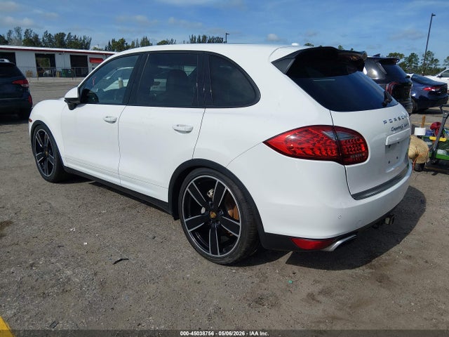 Porsche Cayenne Hybrid S