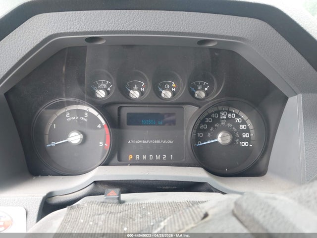 Ford F-550 Xl