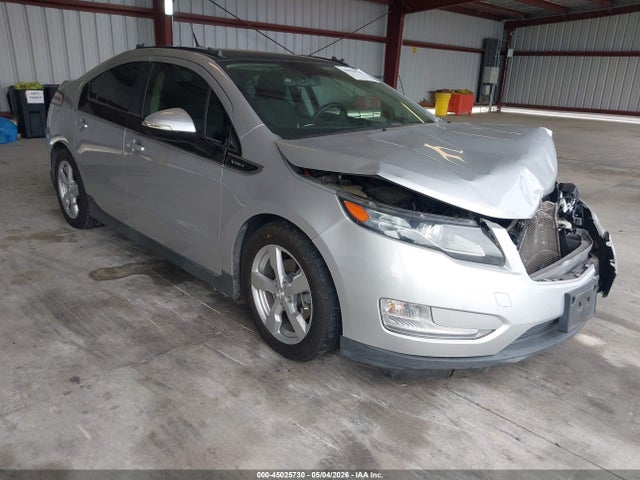 Salvage Chevrolet Volt Image