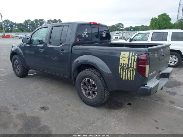 Nissan Frontier Desert Runner