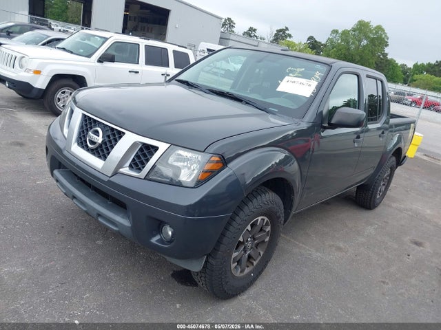 Nissan Frontier Desert Runner