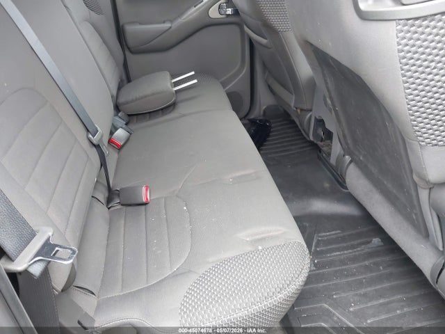 Nissan Frontier Desert Runner