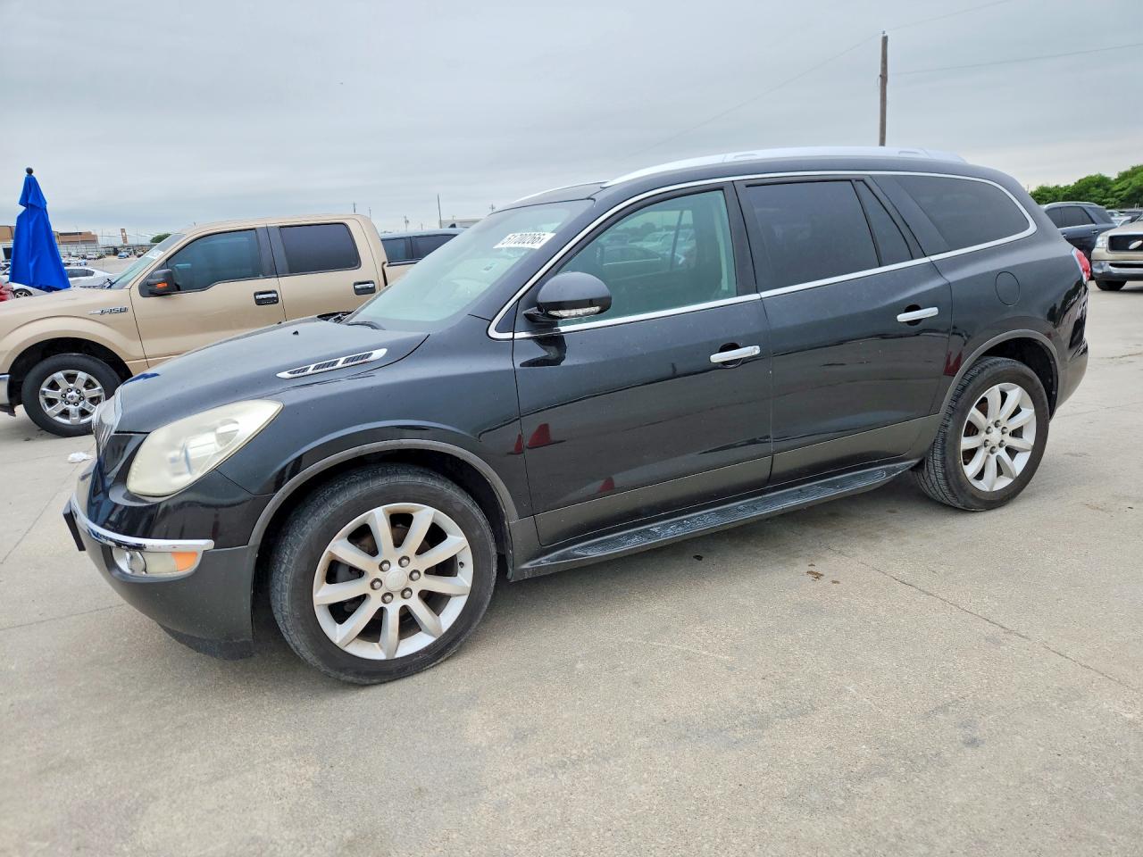 Salvage Buick Enclave Image
