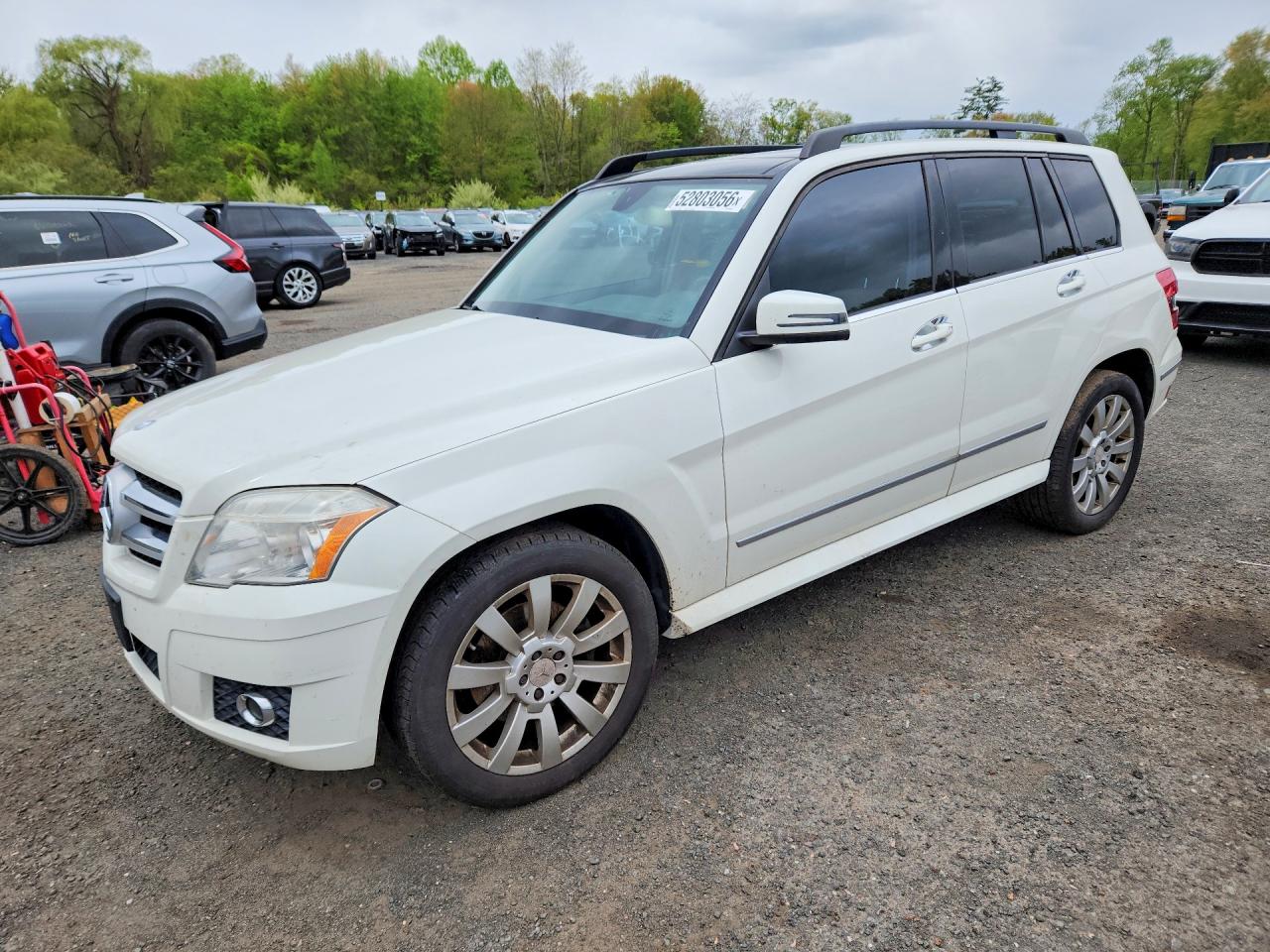 Salvage Mercedes-Benz GLK Image