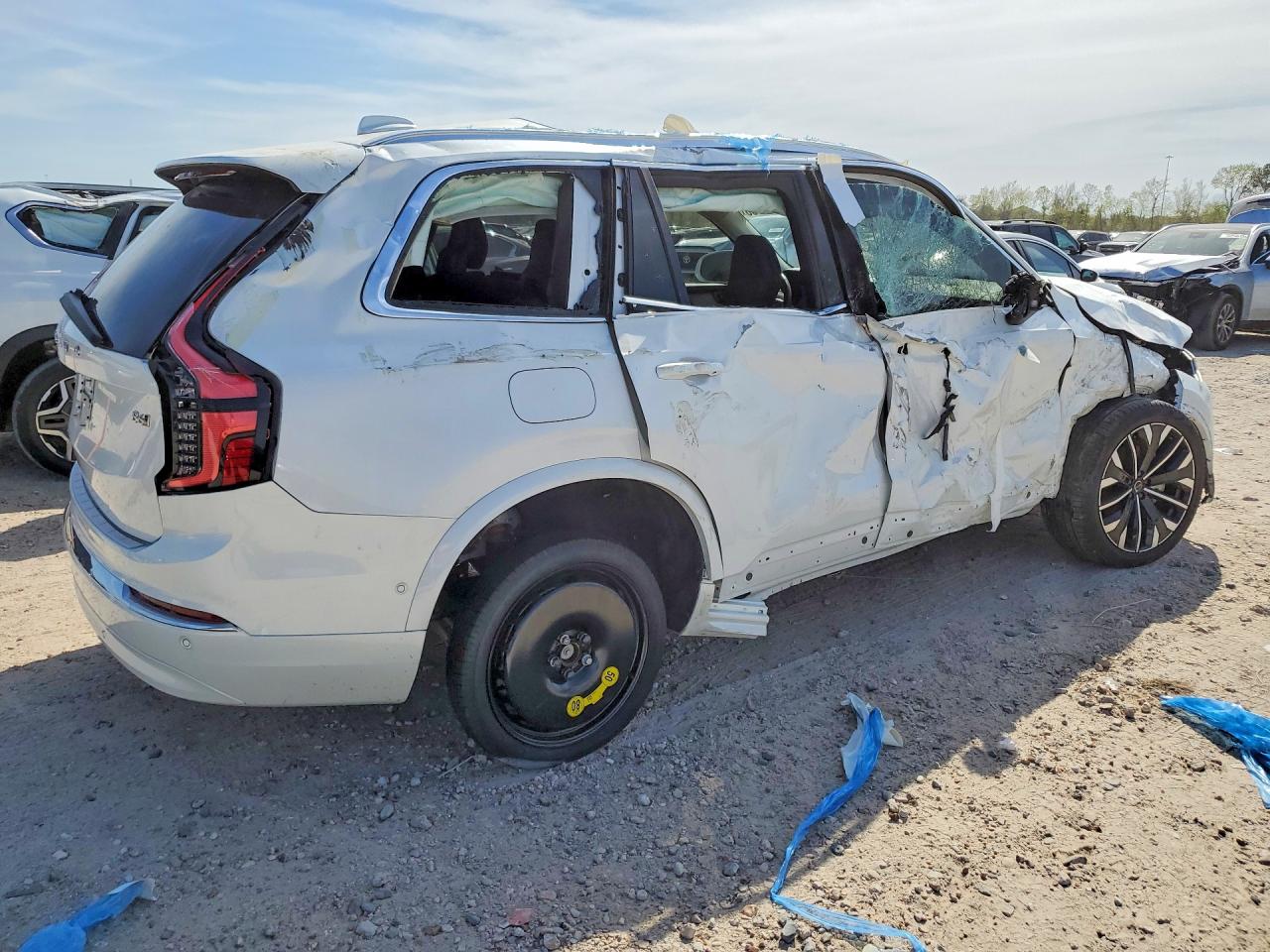 Volvo XC90 Plus