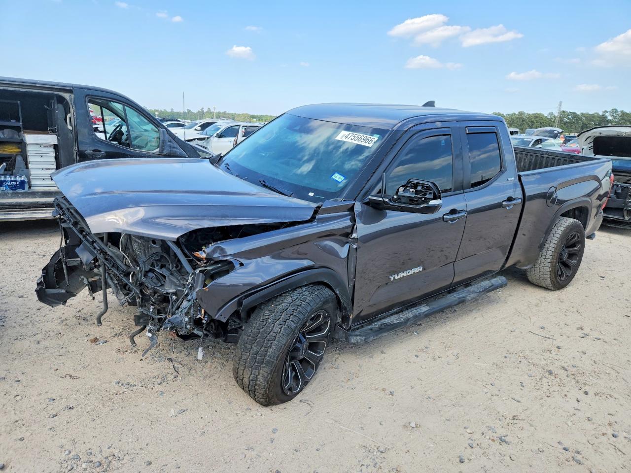 Salvage Toyota Tundra Image