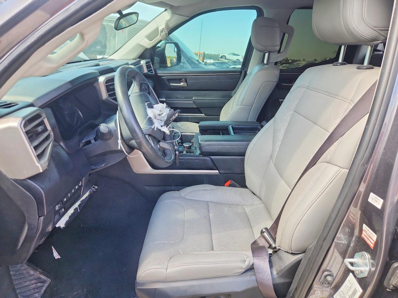 Toyota Tundra Double Cab Sr