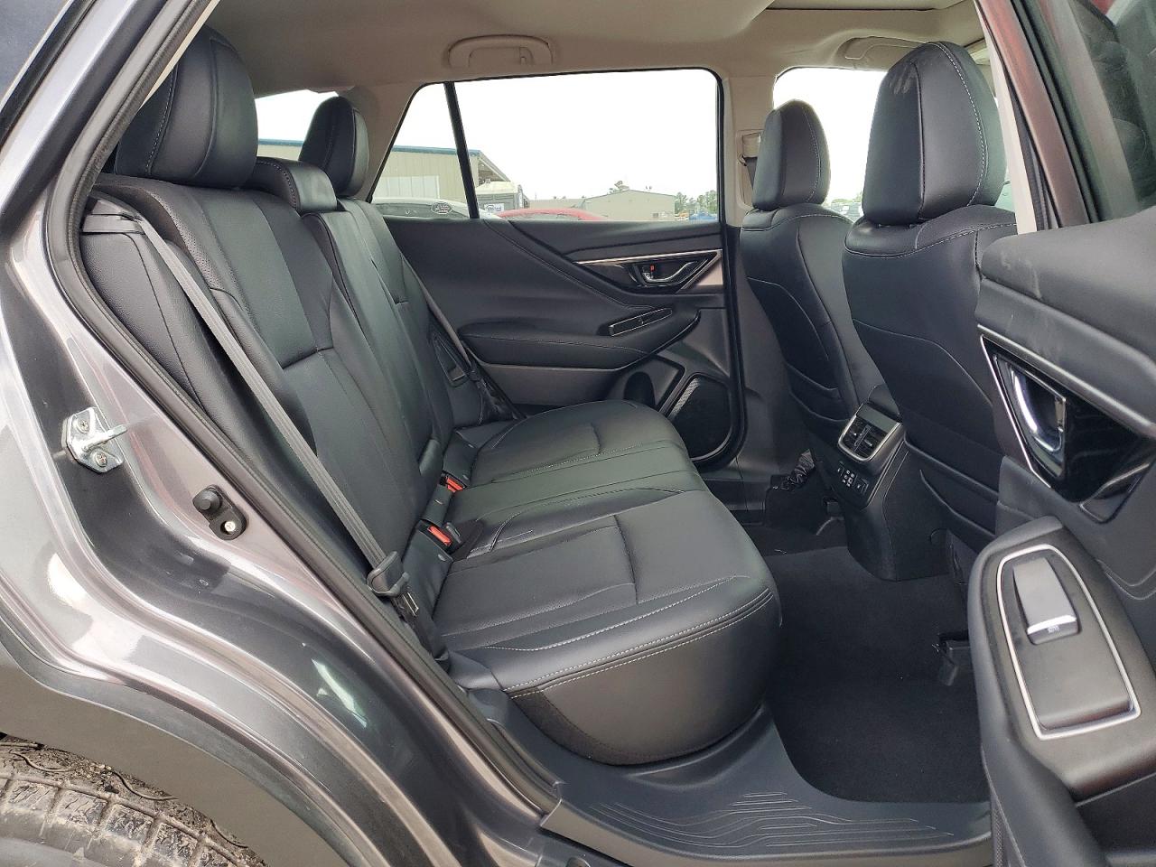 Subaru Outback Limited