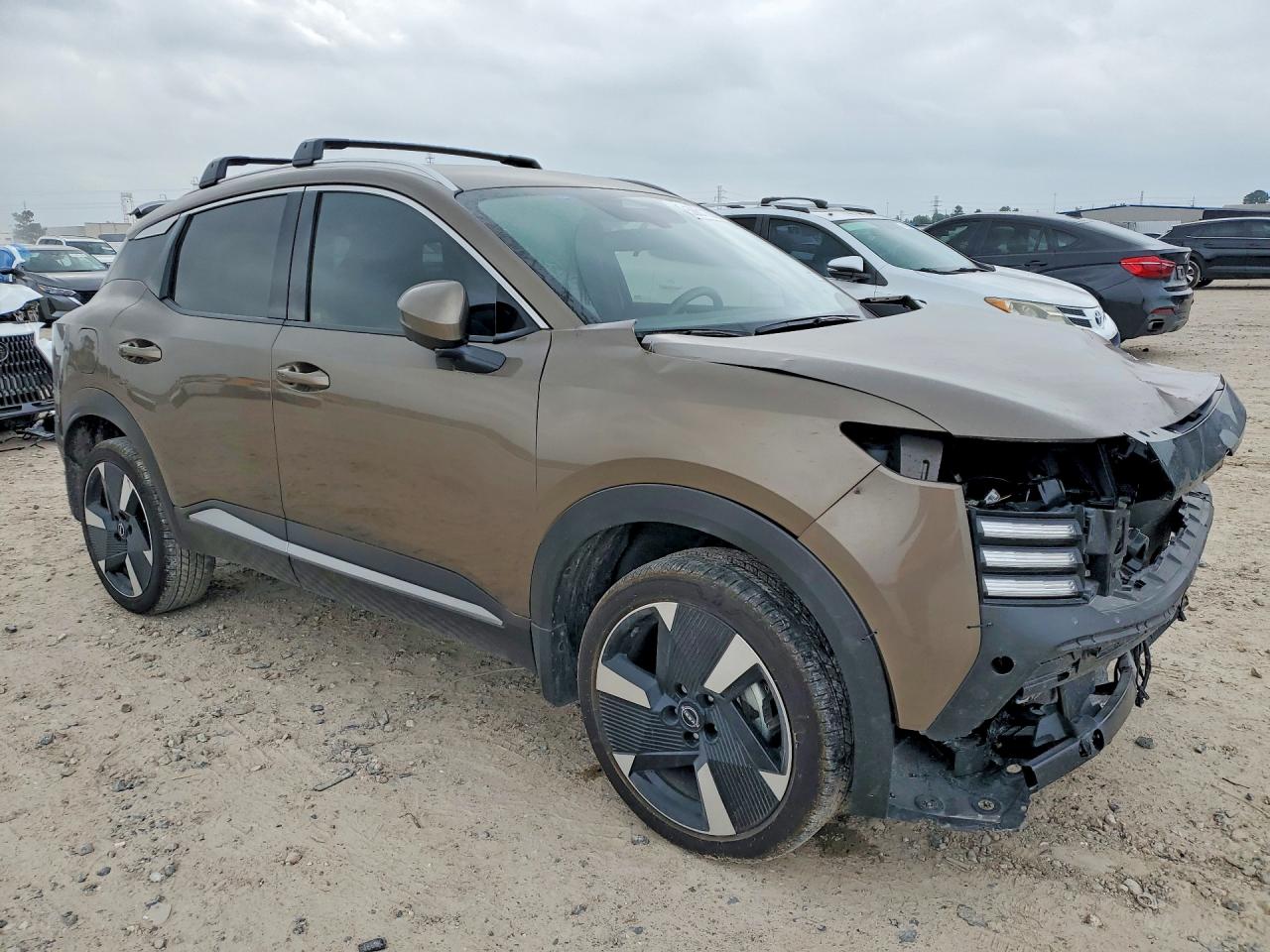 Nissan Kicks Sr