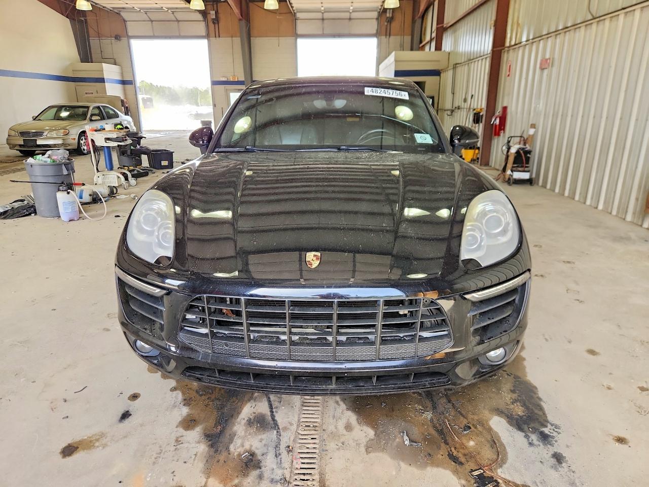 Porsche Macan S
