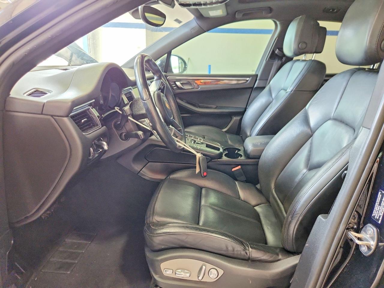 Porsche Macan S