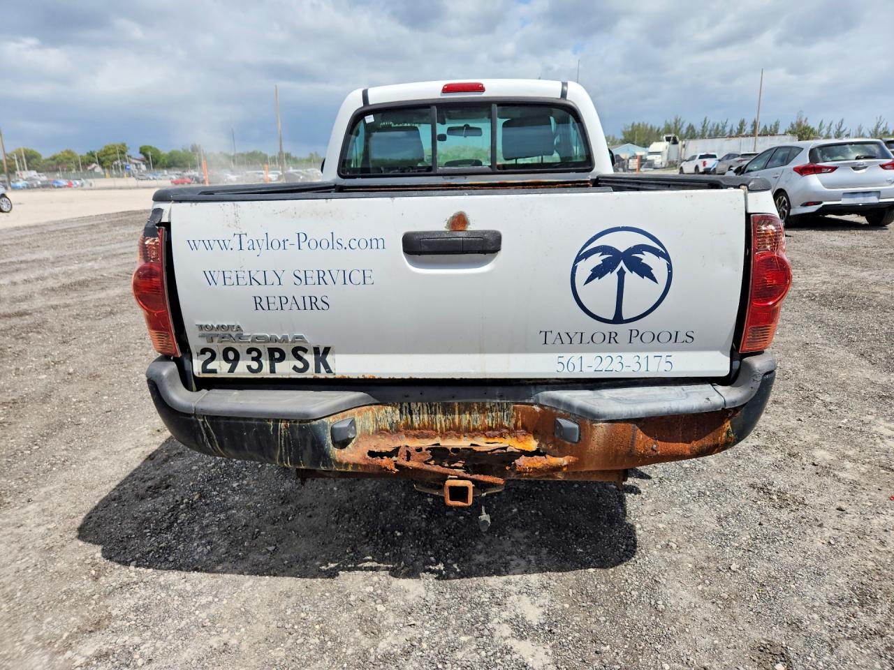 Toyota Tacoma Base