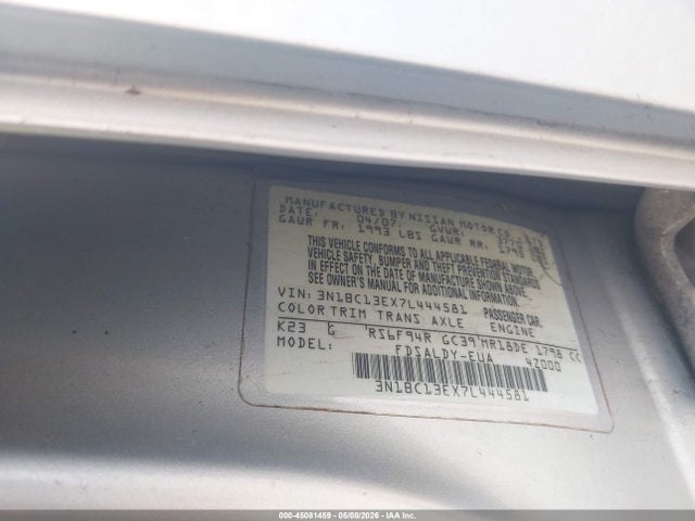 Nissan Versa 1.8s