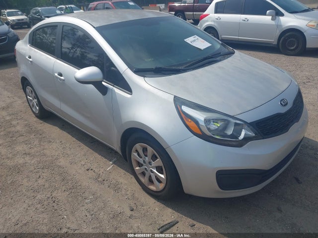 Salvage Kia Rio Image