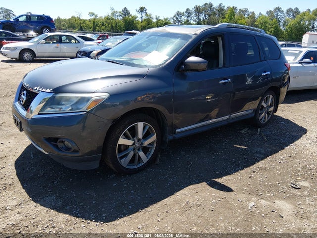 Nissan Pathfinder Platinum