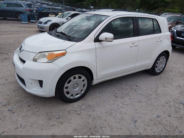 Scion xD