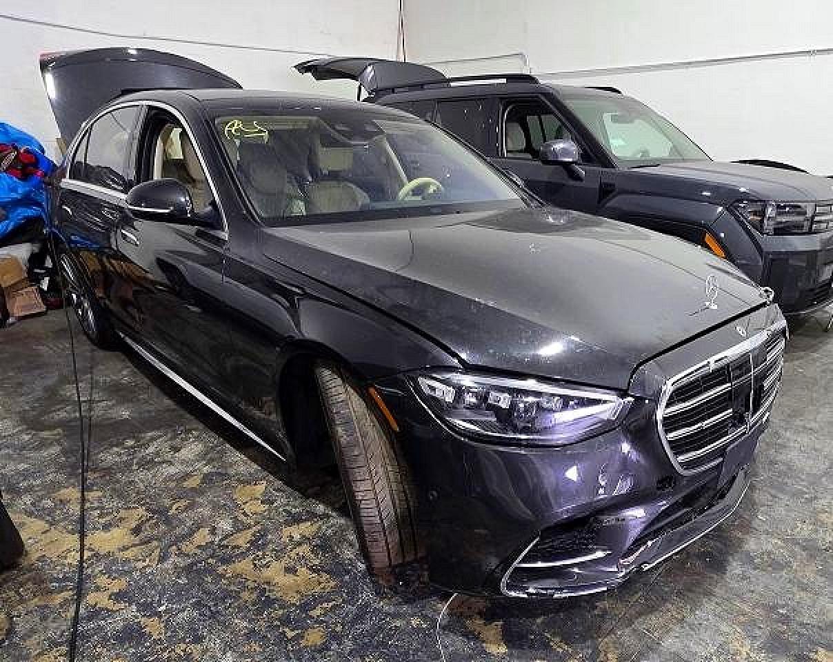 Salvage Mercedes-Benz S-Class Image
