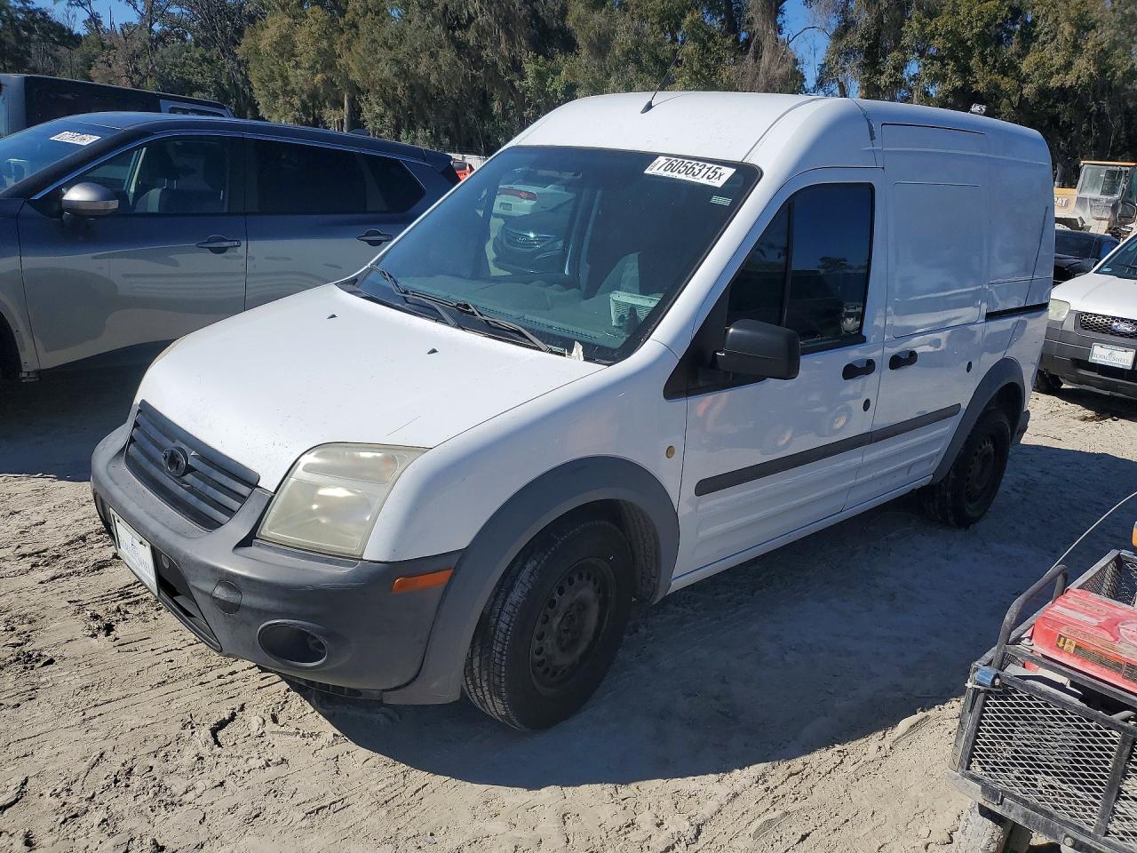 Salvage Ford Transit Image