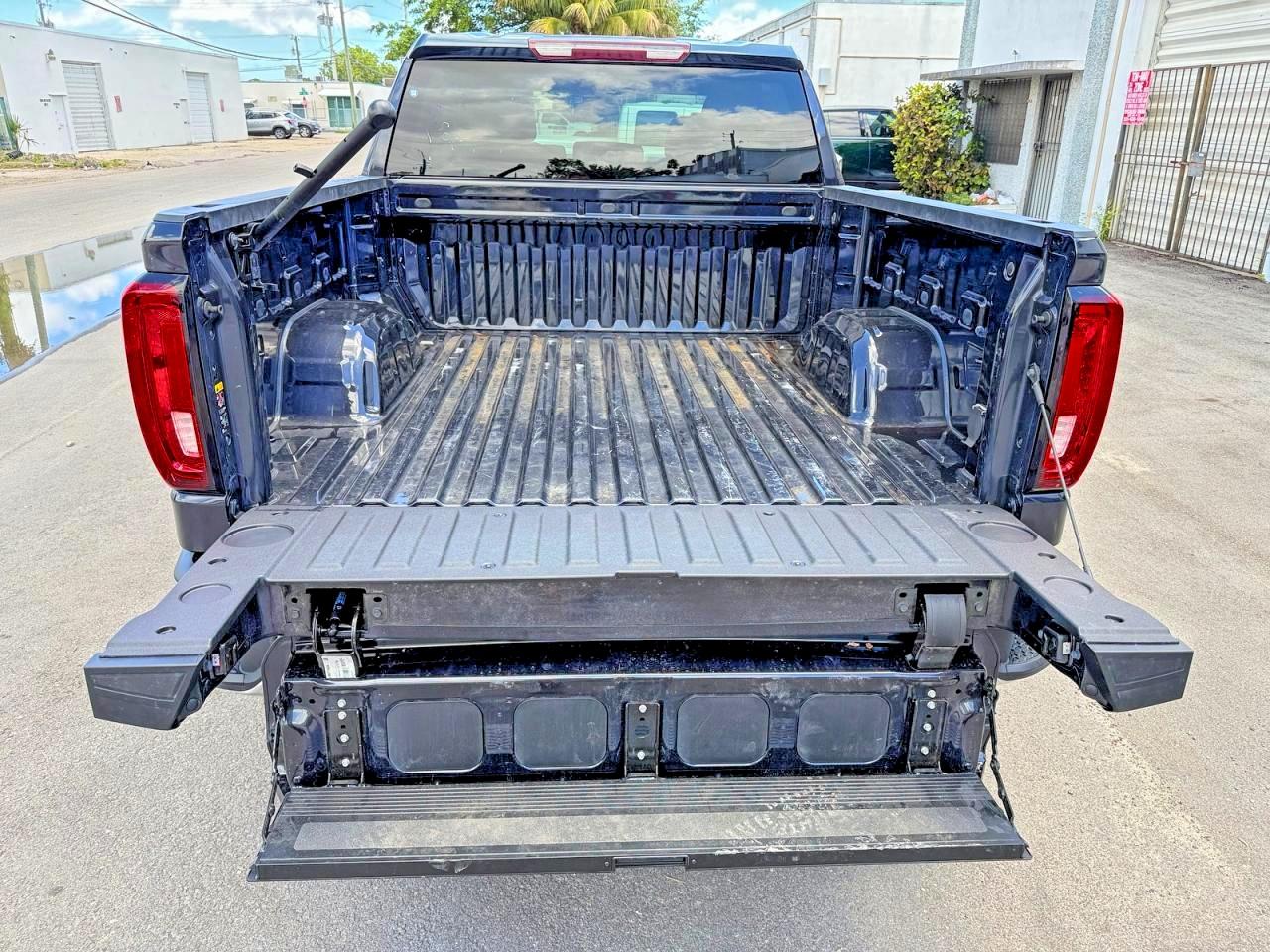 GMC Sierra C1500 Slt