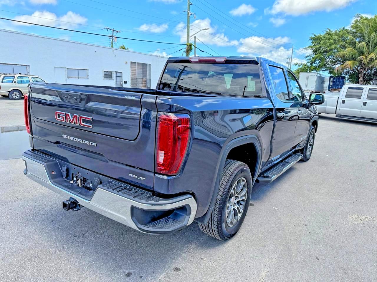 GMC Sierra C1500 Slt