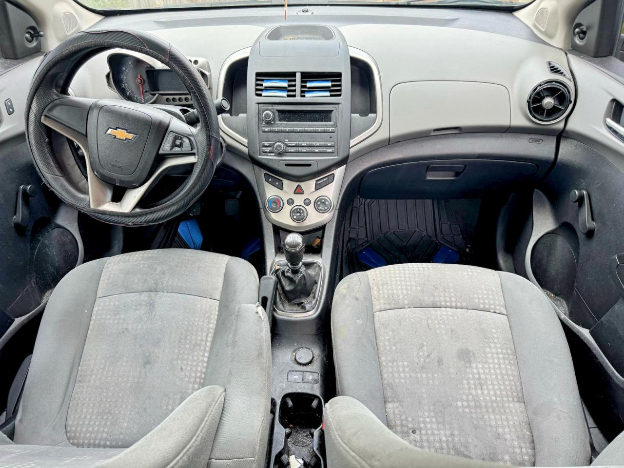 Chevrolet Sonic Ls