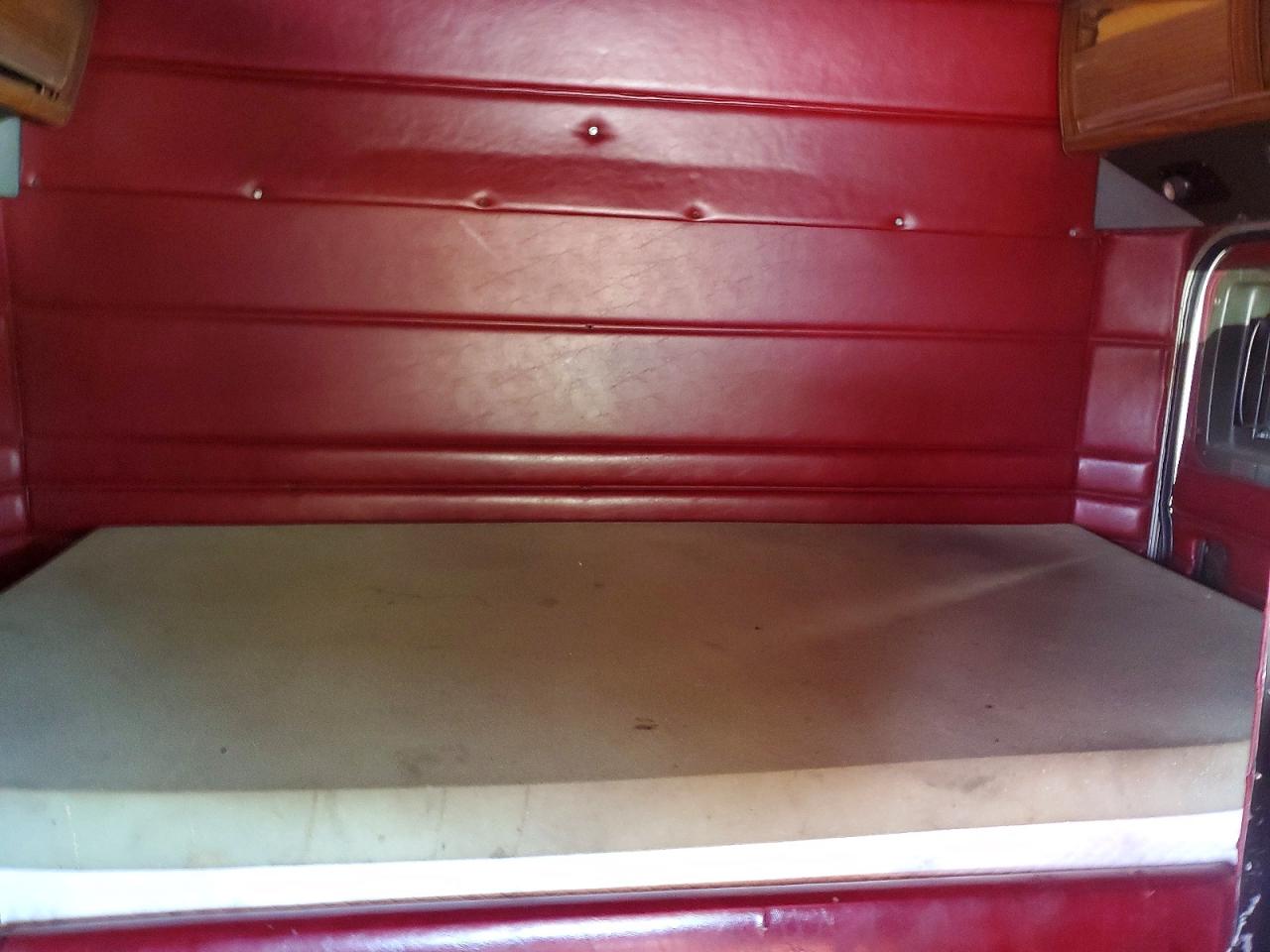 Peterbilt 379
