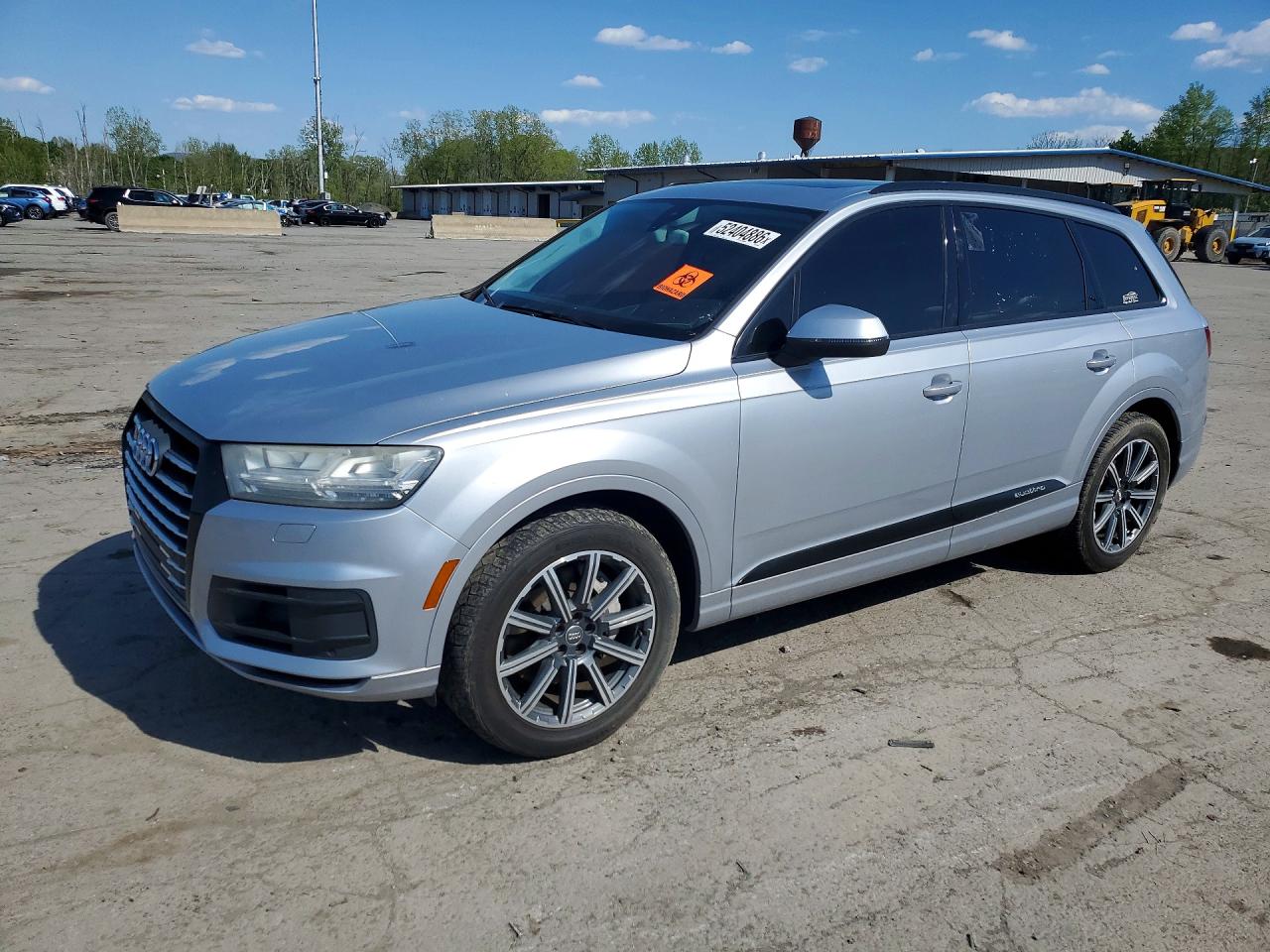 Salvage Audi Q7 Image