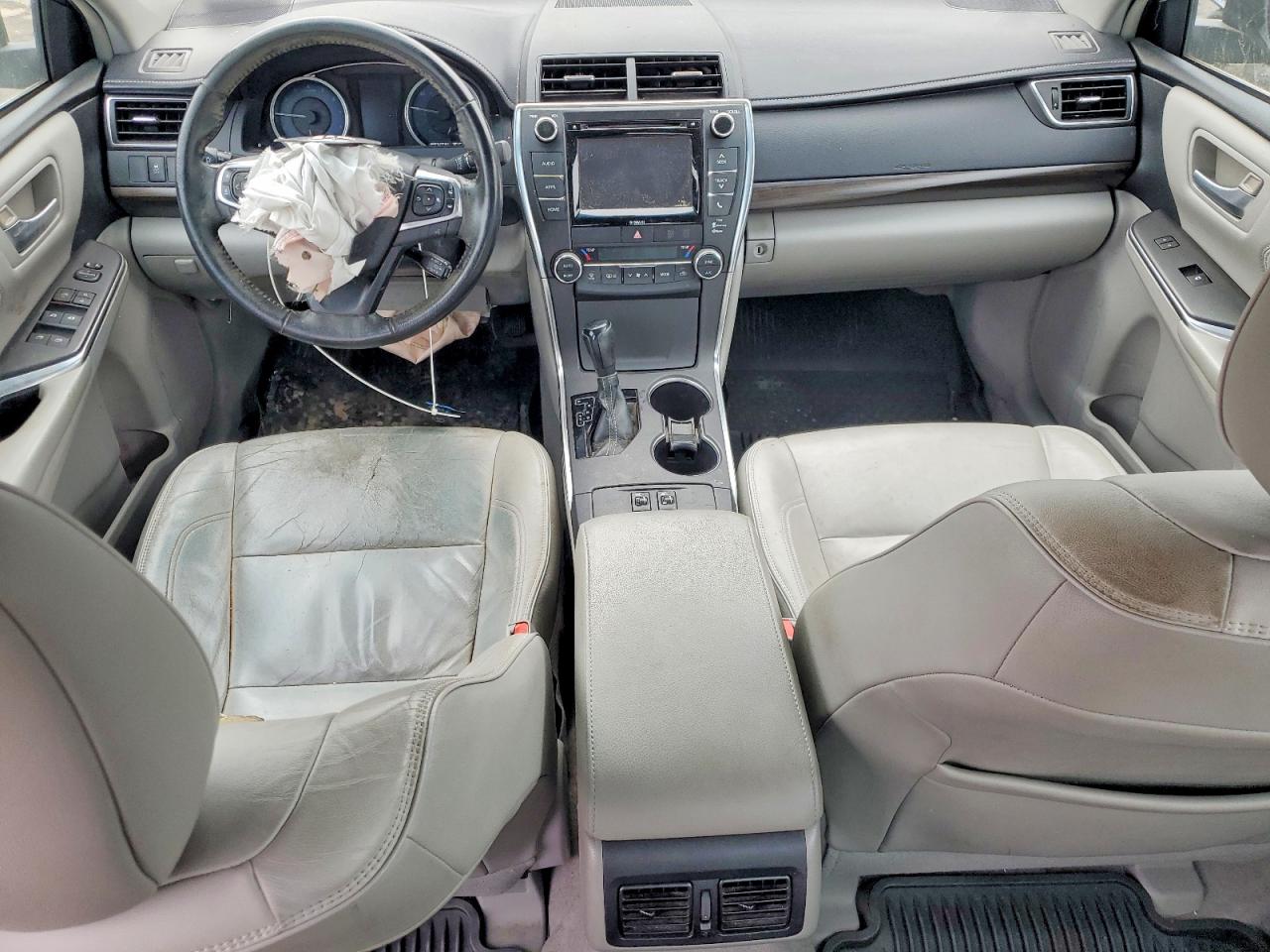 Toyota Camry Xle
