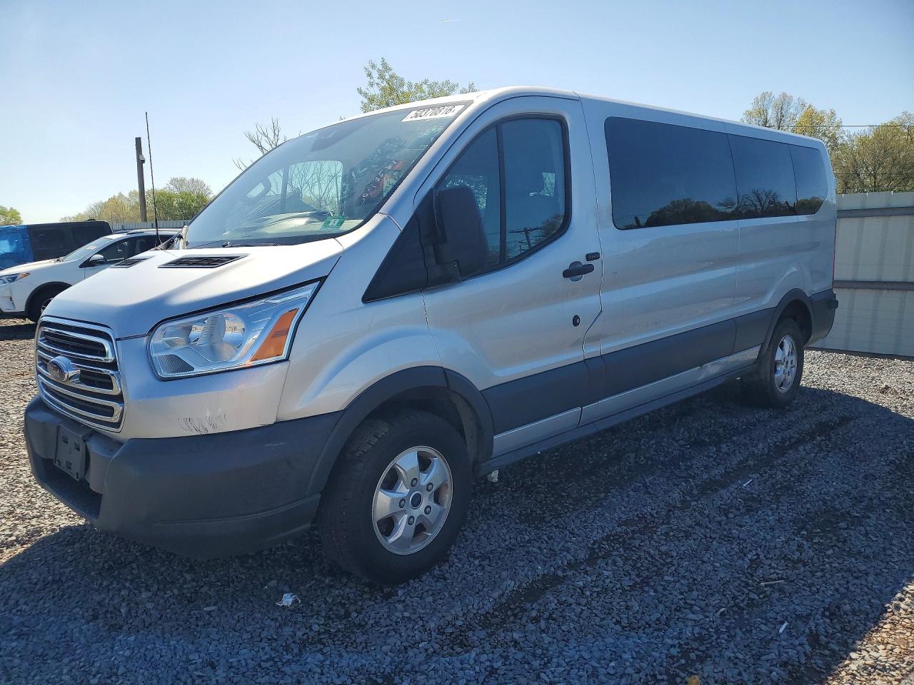 Salvage Ford Transit Image