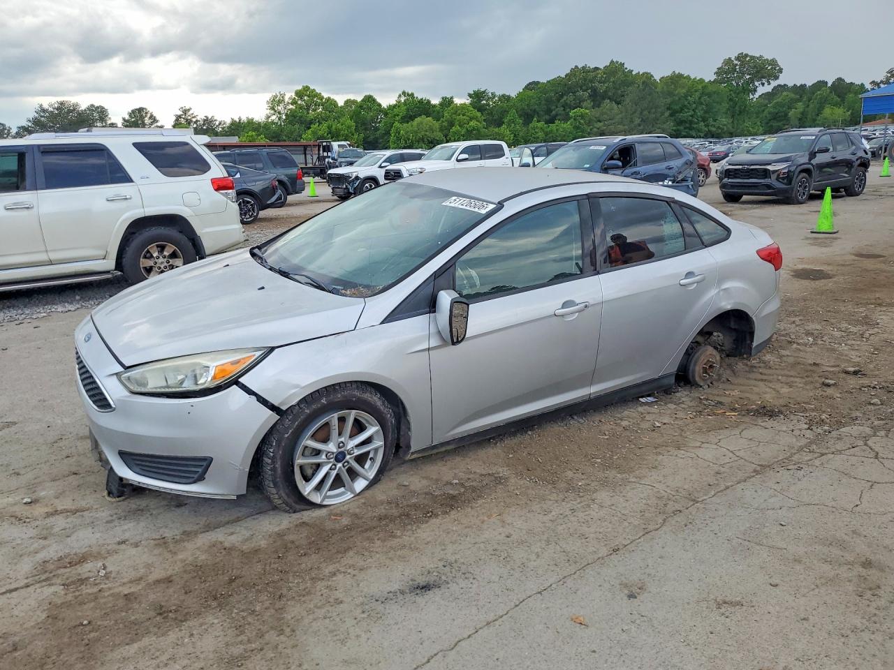Salvage Ford Focus Image