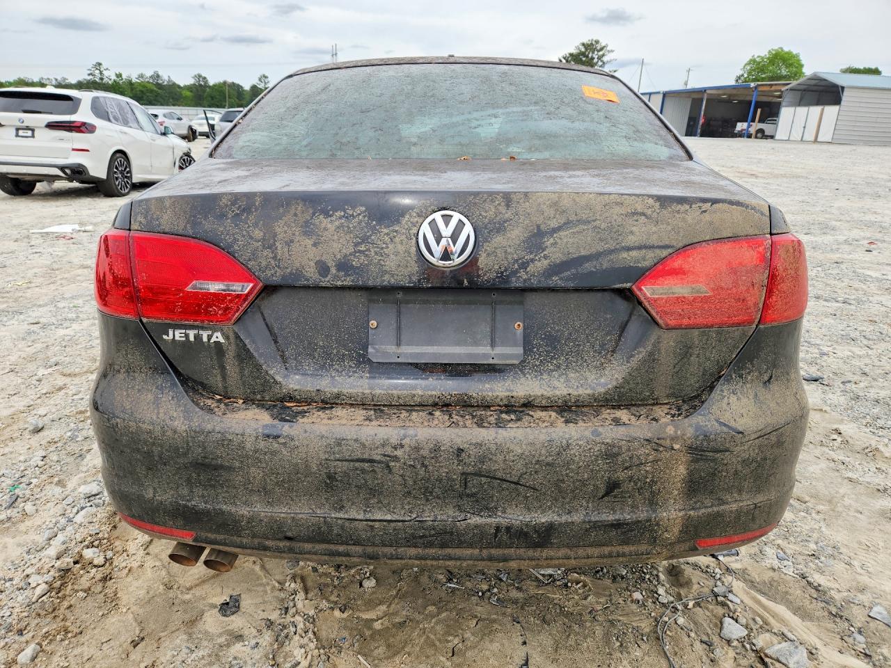 Volkswagen Jetta Base