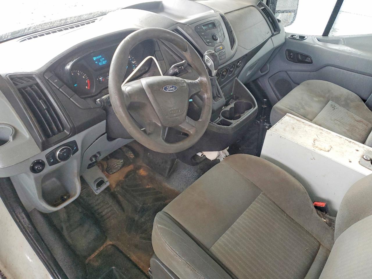 Ford Transit T-250