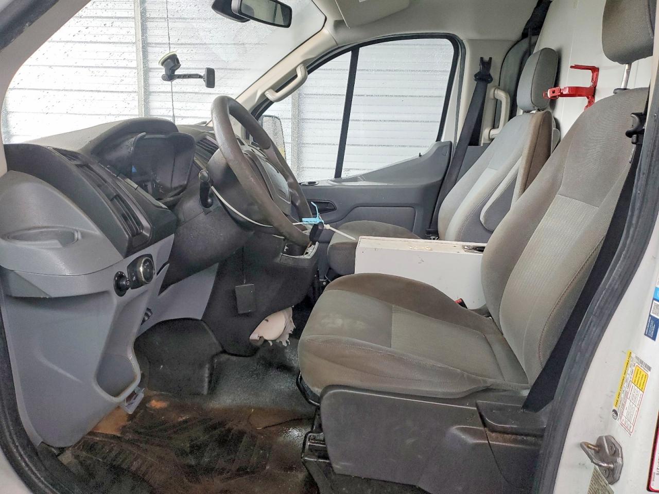Ford Transit T-250